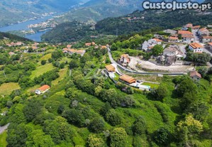 Terreno Com 31 710M² De Área Total Situado Em...