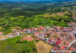 Oportunidade única em Abrunheira! Moradia T3+2 com terraço e vistas panorâmicas