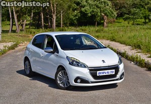 Peugeot 208 BLUEHDI STYLE - 87 mil km - c/Garantia - 17