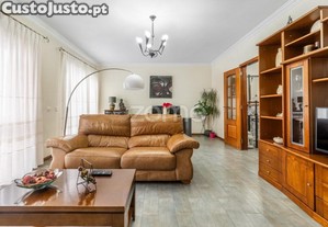Apartamento T3 Na Vila De Cucujães, Oliveira De...