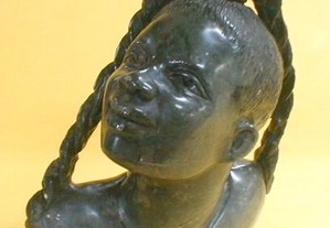 Escultura busto mulher verdite 24x21x11cm