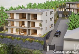 Apartamento T3 em Câmara de Lobos de 147,00 m²