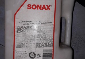Produto limpeza automóvel Sonax