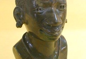 Escultura busto africano verdite 20x10x12cm