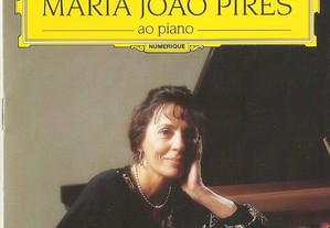 Maria João Pires - Ao Piano