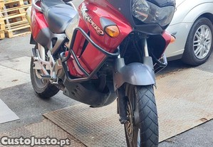 Honda Varadero XL1000 - 03