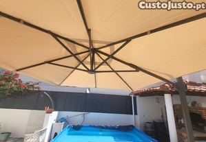 Guarda-sol giratorio e inclinavel bege e base