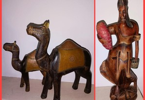 Esculturas da Angola em madeira feito à mão Acompanha - Kit com 2 Camelos e 1 escultura de homem