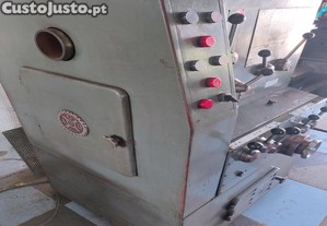 torno mecanico profissional de 2 metros entre pontos
