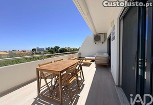 Apartamento T3 em Quelfes de 121 m²