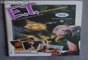 Caderneta de cromos ET (faltam 17 cromos)