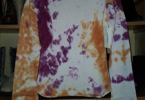 Camisola tie dye em tons lilás/laranja nova