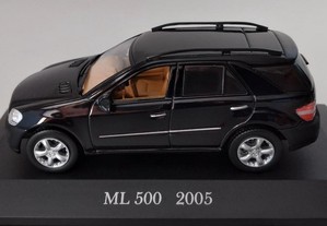 * Miniatura 1:43 Colecção Mercedes | Mercedes Benz ML 500 W 164 (2005)