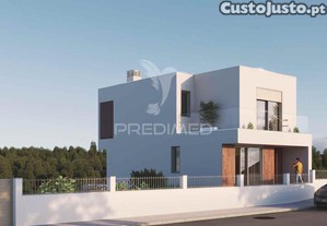 Terreno para moradia t4 | pip de arquitetura aprovado | rio de mouro sintra