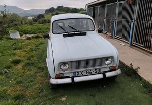 Renault  4L tl