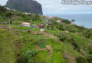 Terreno com 1198m2, porto da cruz