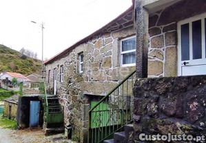 Moradia Em Cambeses Do Rio, Montalegre