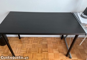 Mesa de escritório