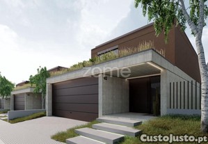 Moradia T3+1 Em Lago, Amares