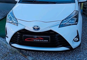 Toyota Yaris Hybrido