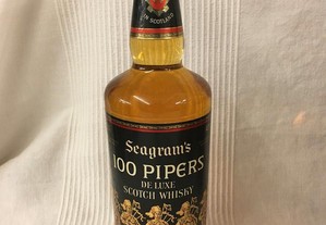 Seagram's 100 Pipers - garrafa antiga