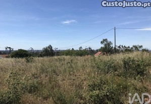Terreno para construção em Colmeias e Memória
