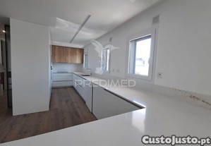 Apartamento t3 + apartamento t2 implex nas varandas do desembargador.