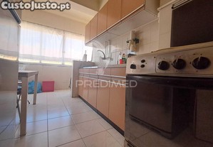 Apartamento t3 | monte abraão