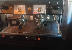 Máquina Café 2 Manipulos