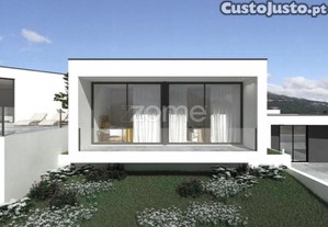 Moradia T3 Com Piscina - Ponte De Lima