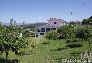 Casa / Villa T5 em Côja e Barril de Alva de 228 m²