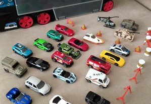 Brinquedos/legos/Playmobil/Carrinhos