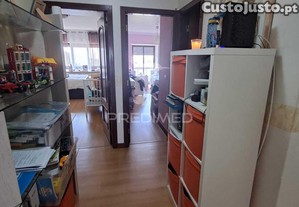 Apartamento t3 com garagem em algueirão, mem martins