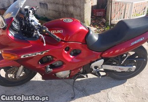 Suzuki GSX - 01 - 01