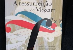 Livro "A ressureição de Mozart" de Nina Bérberova - como novo