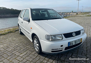 VW Polo 1.0 Gasolina - 95