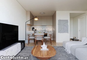 T2 C/ Garagem E Varanda Ouro Valley