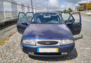 Ford Fiesta Ghia