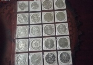 Lot. de 20 moedas de 1.000 Escudos Novas