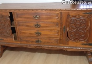 Ofereo cmoda