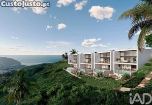 Casa / Villa T3 em Carvoeira de 171,00 m²