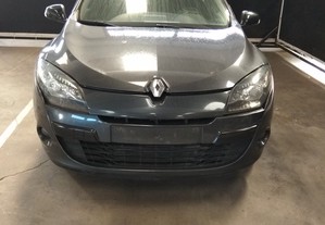 Para Peças Renault Megane Iii Hatchback (Bz0/1_)