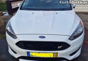Ford Focus 1.5 TDCI - 17