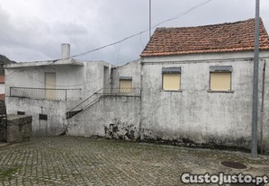 Duas casas para reabilitao