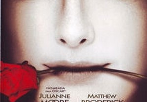Um Casal Surreal (2004) Julianne Moore
