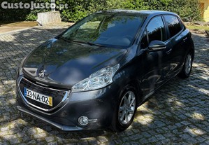 Peugeot 208 1.4 Hdi  70cv - 12