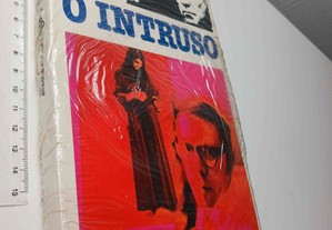 O intruso - Mário Braga
