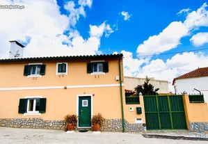 Casa / Villa T2 em Leiria de 107,00 m²
