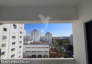 Apartamento t1 com vista para a marina de portimão