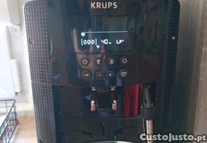 Máquina de café Krups EA81